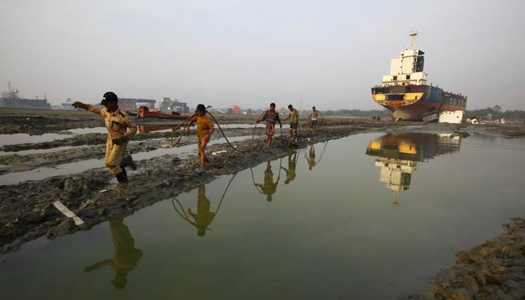 shipbreaking